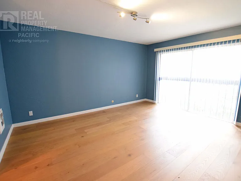 5335 Broadway Ter #305 — Photo 14