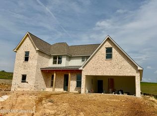175 Bronson Bnd, Flowood, MS 39232