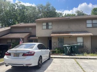 8150 Village Gate Ct, Jacksonville, FL 32217