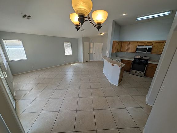 4th image of 1821 Running Fawn Ct