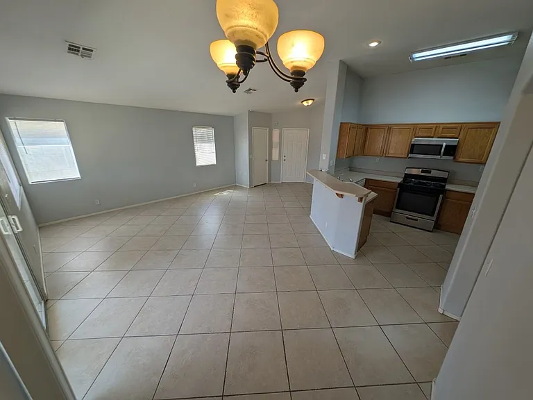 1821 Running Fawn Ct — Photo 5