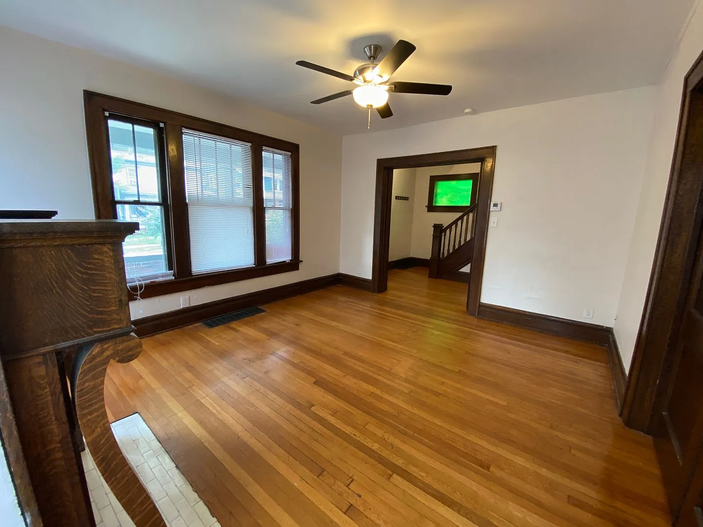 Indianola Ave 2250 NCR — Photo 4