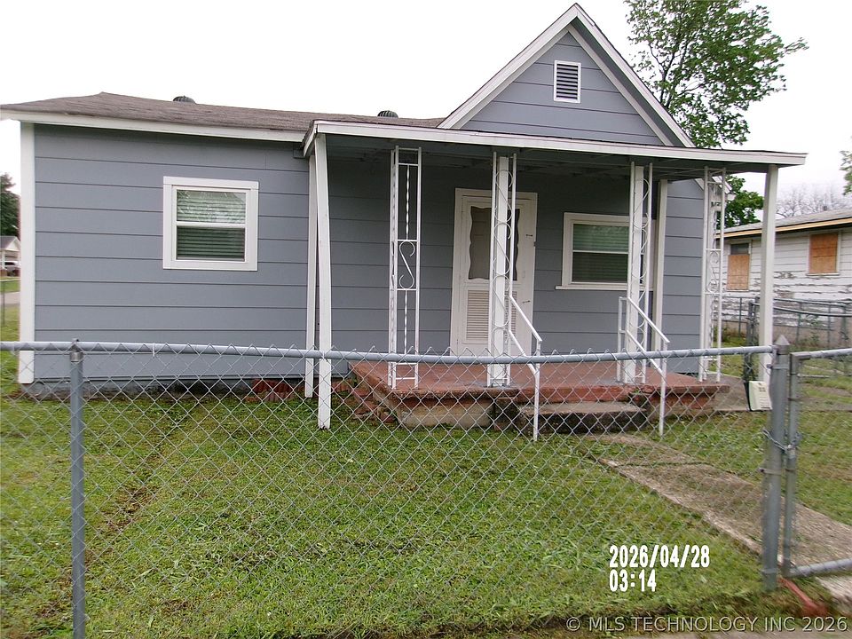 1st image of 721 S Hickory Ave