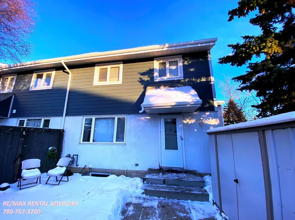 206 Callingwood Two NW, Edmonton, AB T5T 1A3