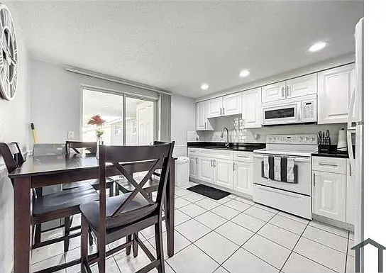 8331 Wilkins St — Photo 7