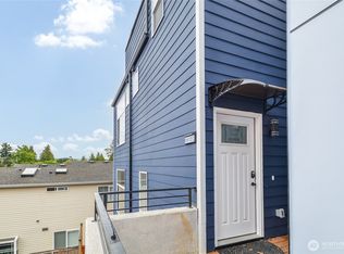 8612 42nd Ave S #C, Seattle, WA