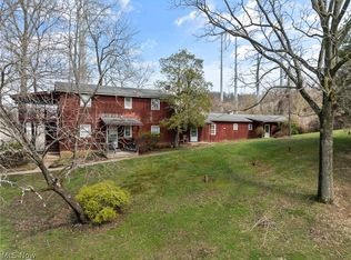 6 Frontage Dr, Moundsville, WV 26041