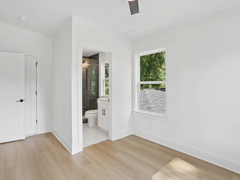 Master bedroom 2