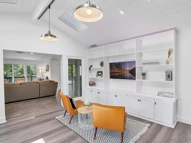 3550 Laketree Dr — Photo 56