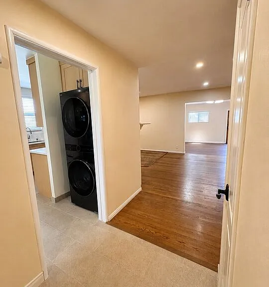 2859 N Brighton St — Photo 15