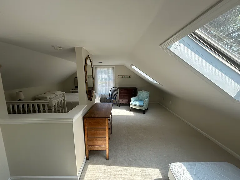 57 Underwood Rd — Photo 22