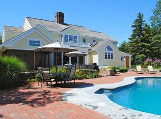 250 Rockwood Ln, South Kingstown, RI 02879