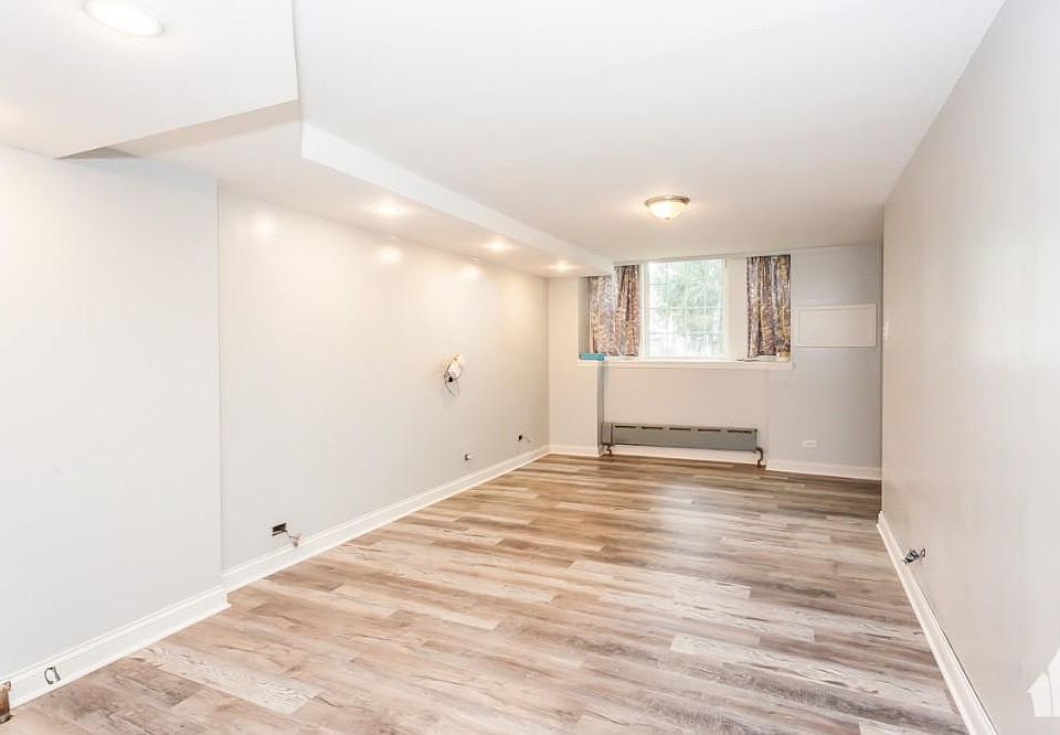 1st image of 2903 W Belden Ave #926