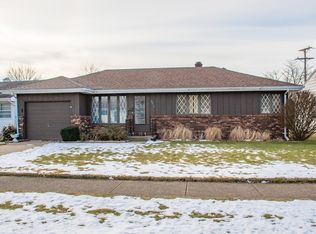 5210 Floral Pl, South Bend, IN 46619
