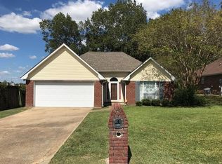 206 W Bound St, Starkville, MS 39759