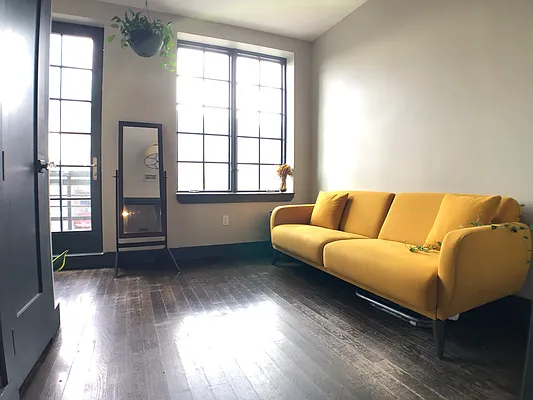 Rented by Yup Realty LLC | media 2