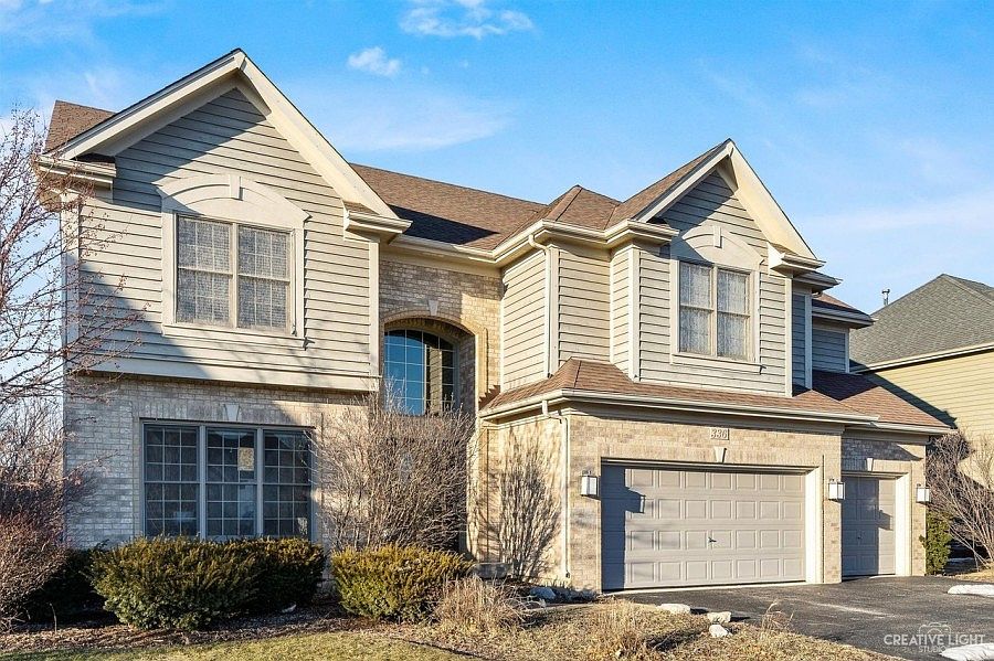 1st image of 336 Pheasant Hill Dr