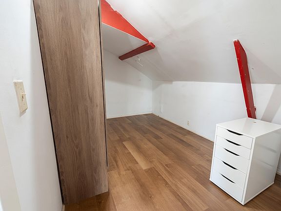 5th image of 1228 N Cleaver St #3H