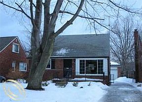 1st image of 20433 Country Club Dr