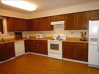 4th image of 5306 Park Ave