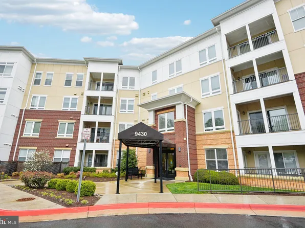 9430 Silver King Ct Unit 410, Fairfax, VA 22031