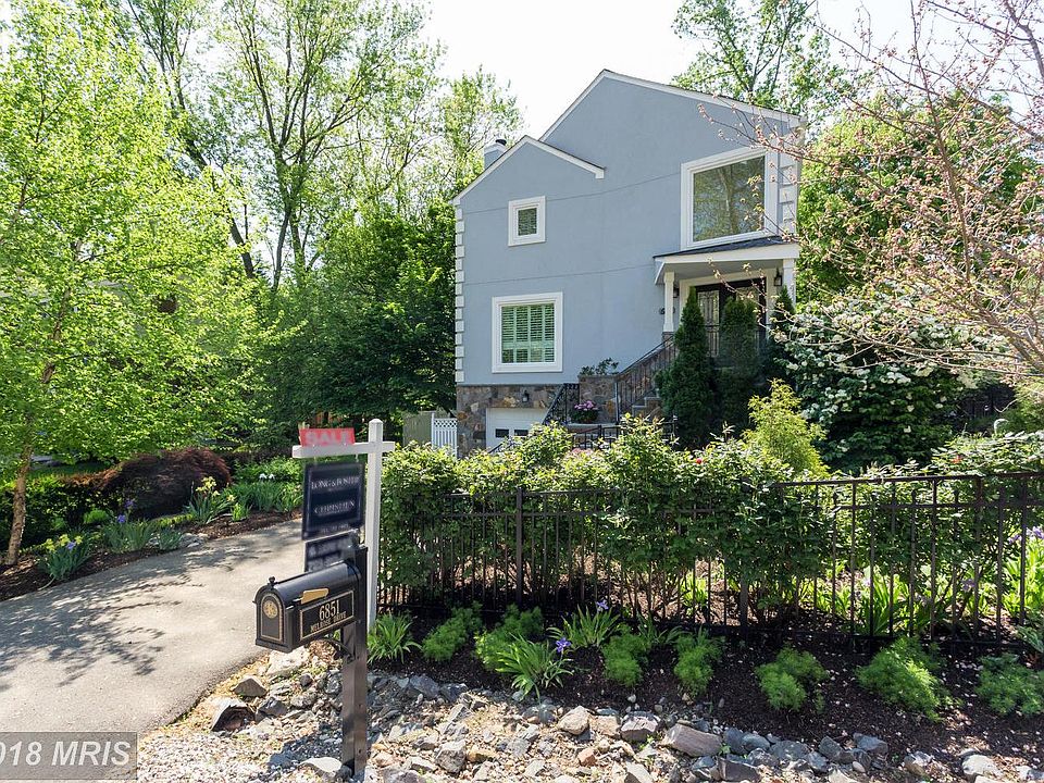 1st image of 6843 Melrose Dr