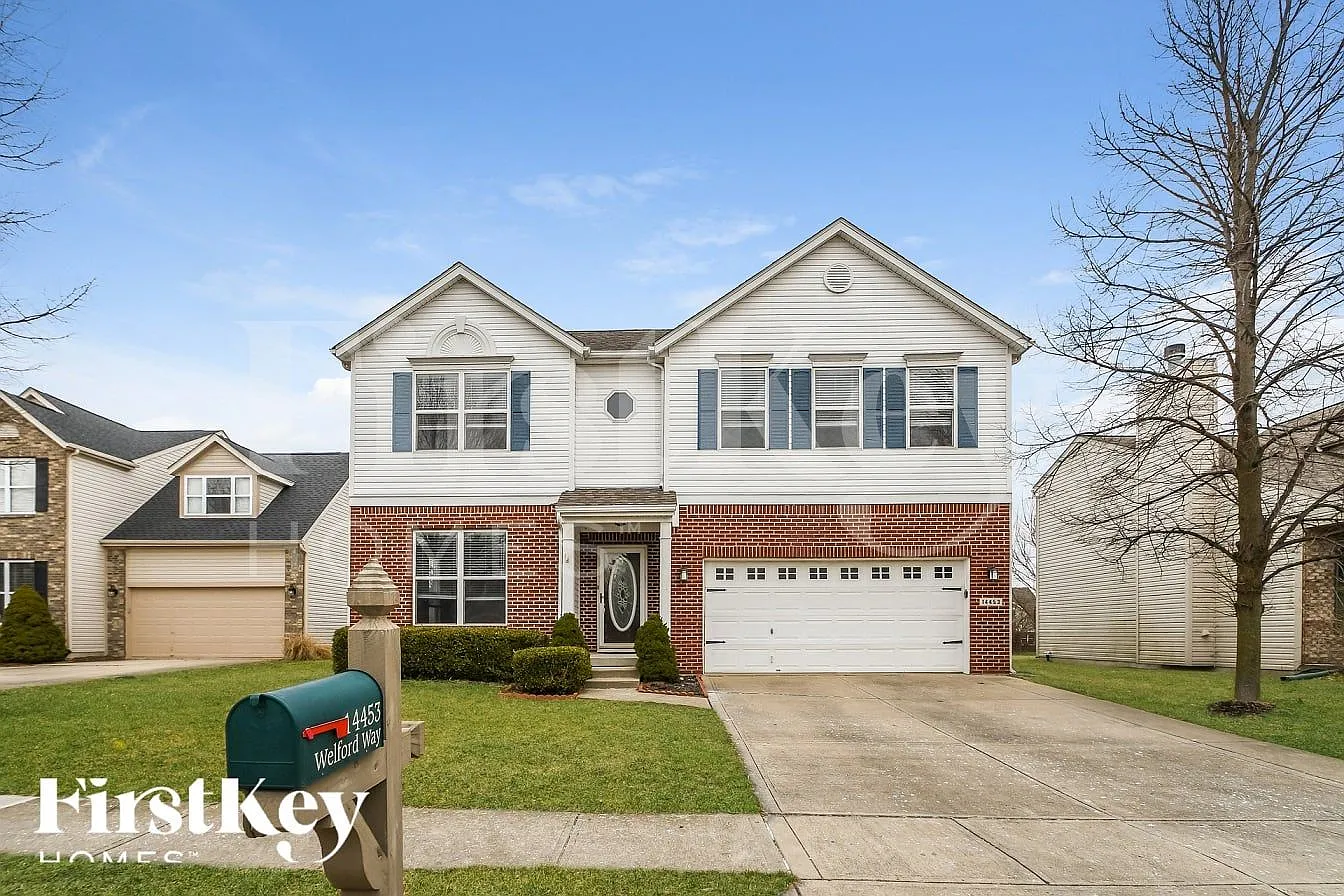 4 bed, 2.5 bath, 3222 sqft, $3,090 — Photo 1