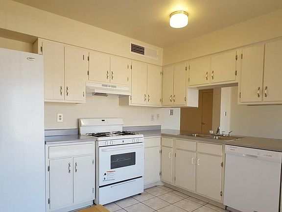 4th image of 17447 N 14th Ave