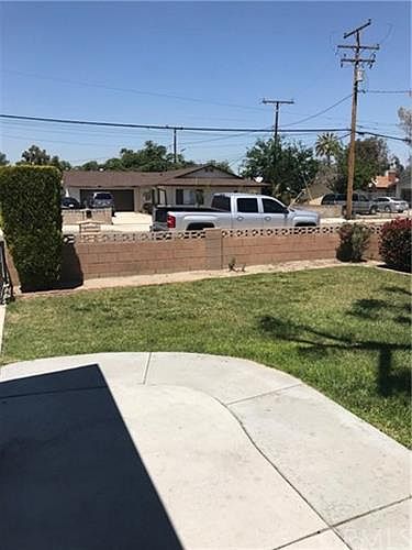 2nd image of 355 S Vernon Ave
