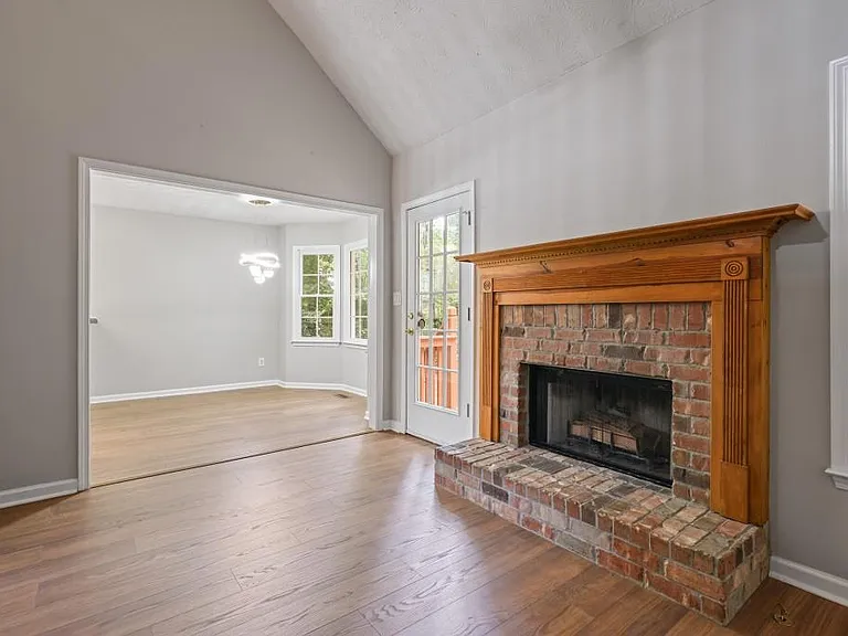64 Evans Mill Ct — Photo 7