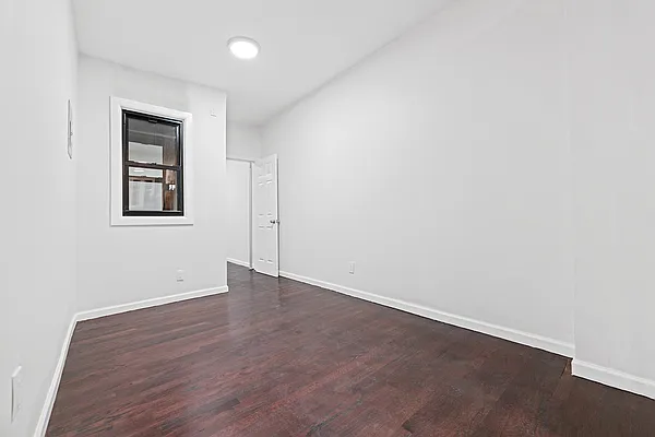 Rented by REAL New York | media 13