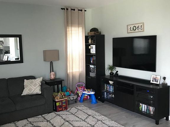 2nd image of 13316 Cuyamaca Vista Dr