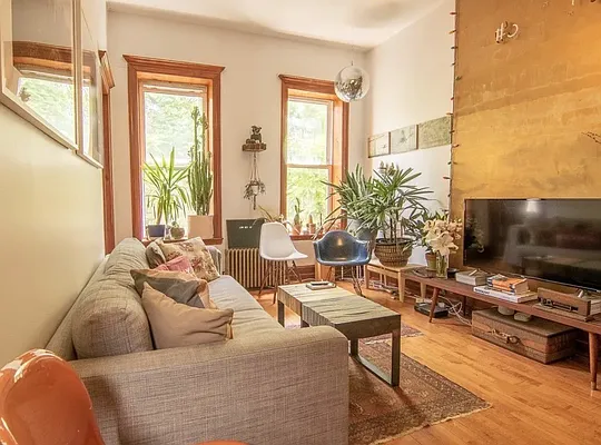 Rented by Daniel Gale Sotheby's International Realty | media 20