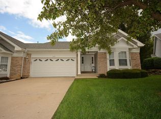 2404 S Lakeridge Ct, Lake Saint Louis, MO