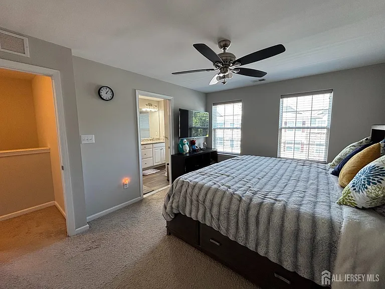 1302 Hights Farm Rd N — Photo 21