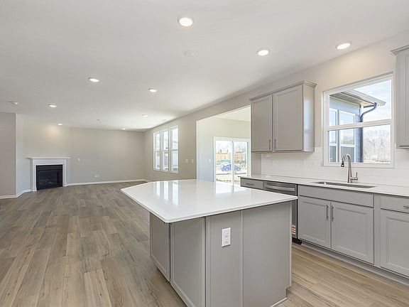 3rd image of 7214 Barrett Dr