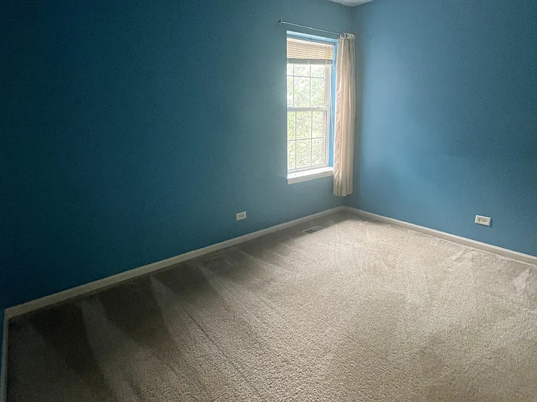 1029 Enfield Dr — Photo 26