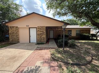414 Campbell Ln, Denton, TX 76209