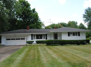1340 Waverly Dr NW, Warren, OH 44483