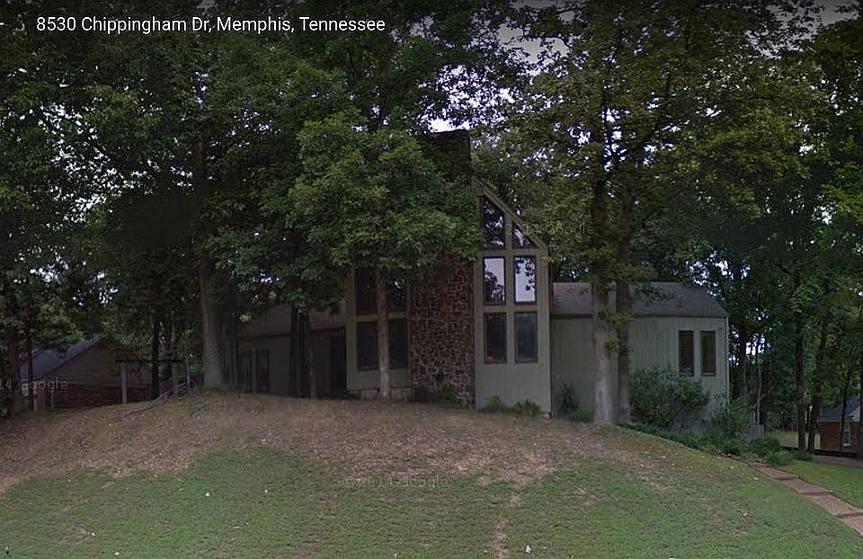2nd image of 8532 Chippingham Dr
