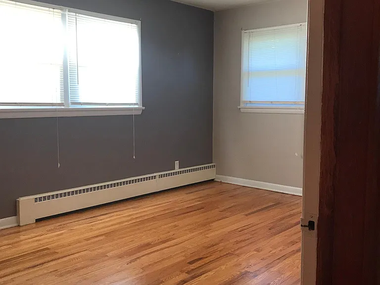 602 S Blaine Ave — Photo 7