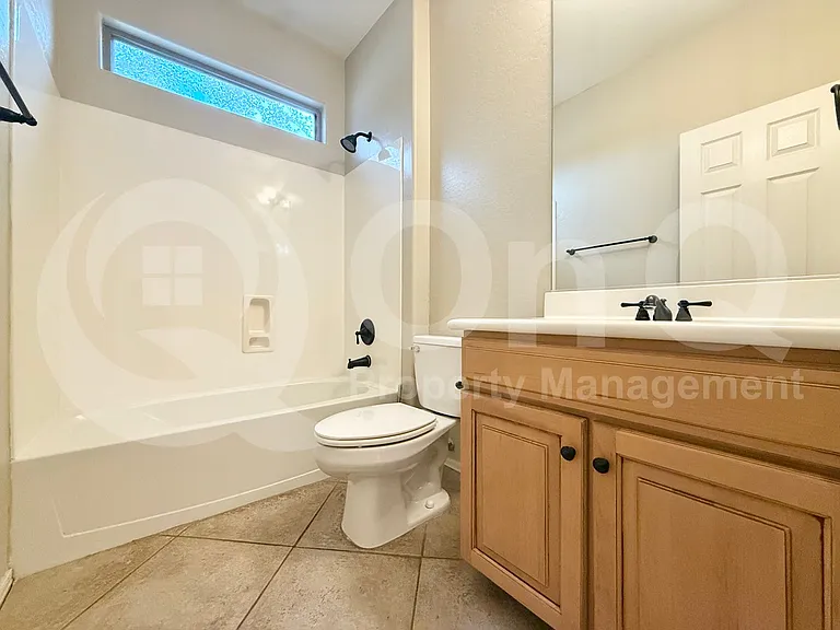 2848 E Fandango Dr — Photo 23