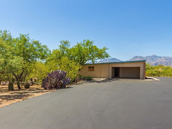 4th image of 3475 N Tres Lomas Dr