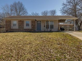 824 Sommerset Dr, Troy, MO 63379