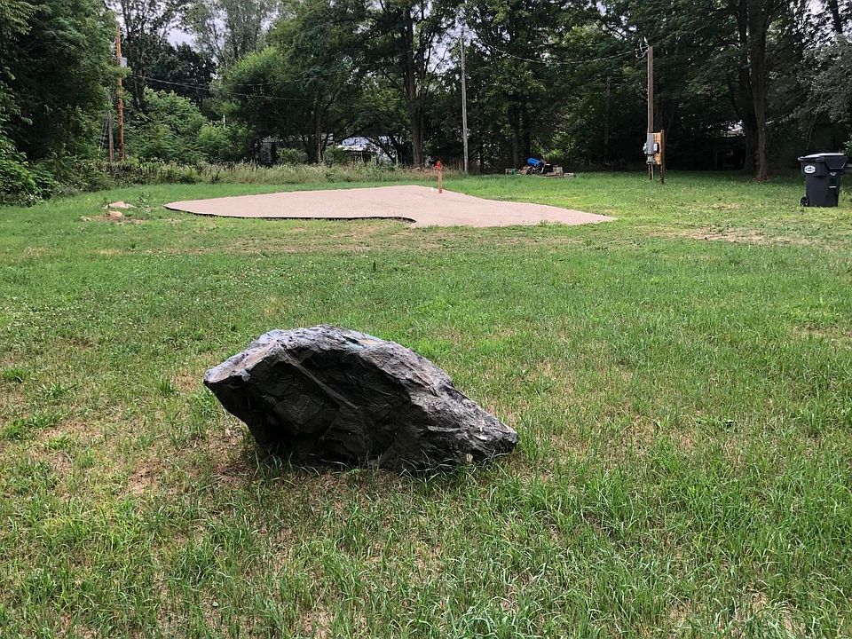 1st image of 28973 49th Ave