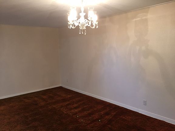 4th image of 239 Marmok Ave