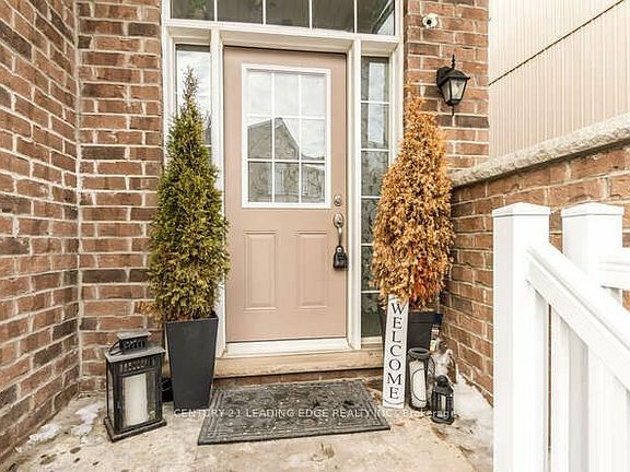 3rd image of 172 Parkinson Cres #15