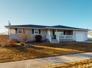 2654 E 13th Ave, Columbus, NE 68601