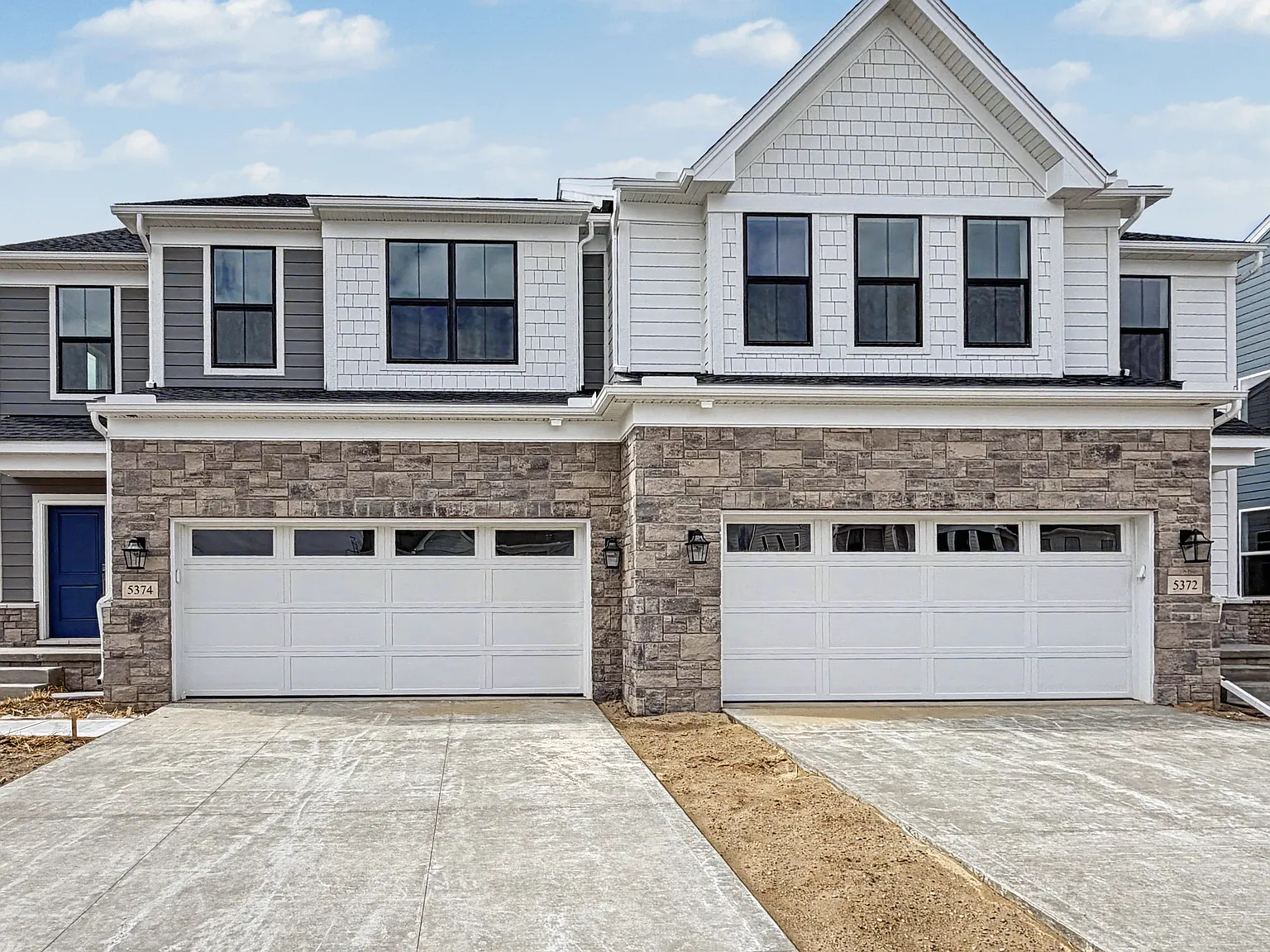 3 bed, 2.5 bath, 2246 sqft, $4,650 — Photo 4