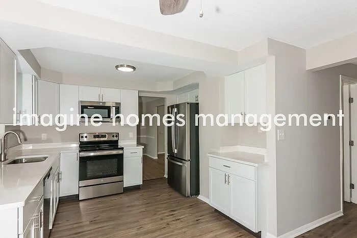 4814 Heatherton Dr — Photo 6